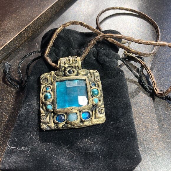Teal Victorian Square Pendant Medieval Inspired. Artisans Made And Signed - Picture 9 of 12